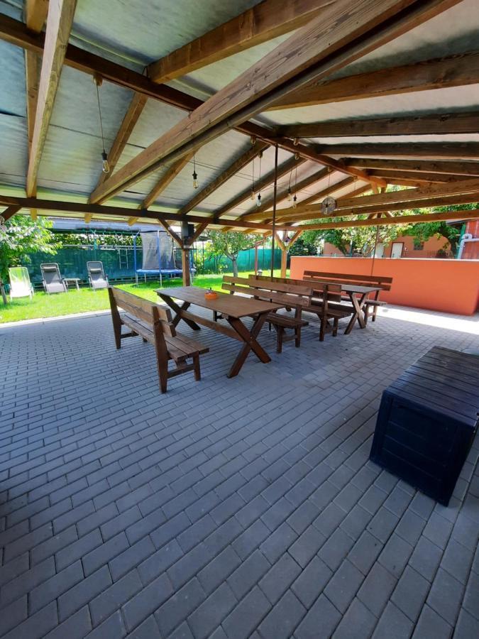 Apartman Sen Petrov Eksteriør billede